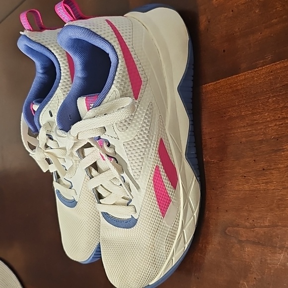 Reebok Women"s White Sneakers with Blue and Pink Accents - Picture 2 of 7